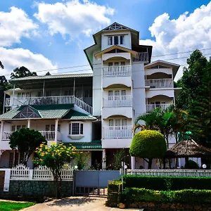 Resort Lakezone Munnar
